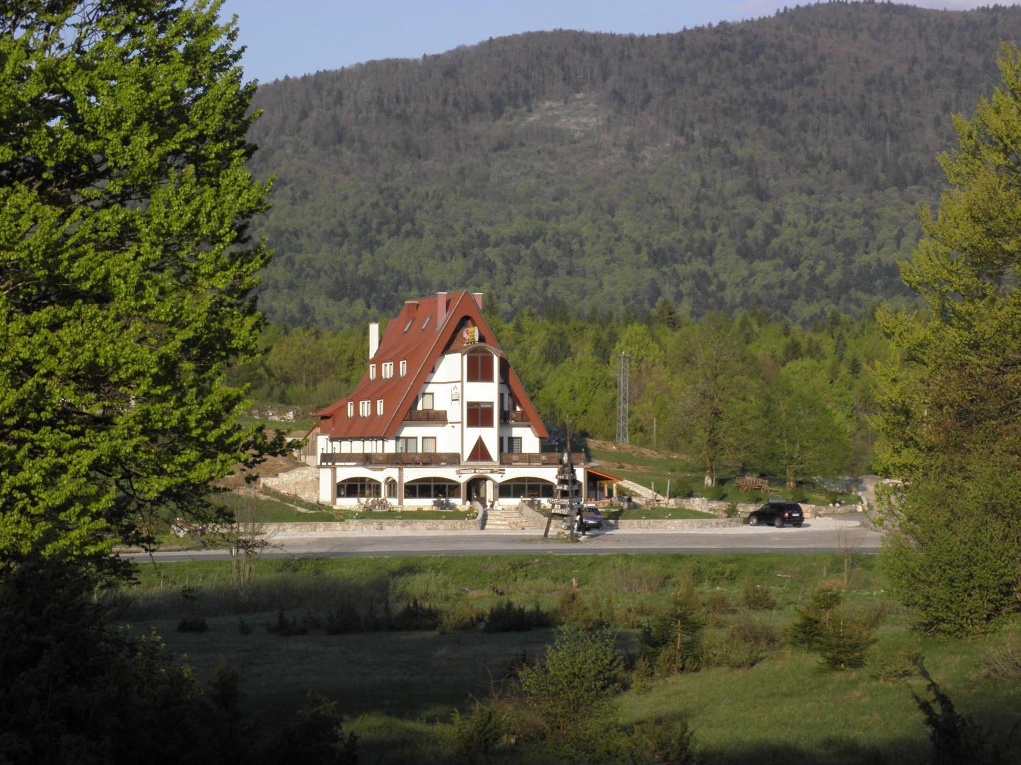 Pansion & Restoran Winnetou Plitvička Jezera Exterior foto